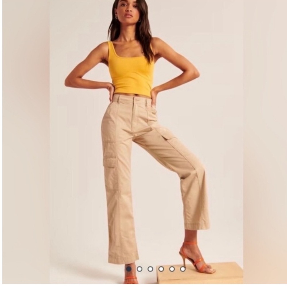 Abercrombie Relaxed Cargo Pants Tan